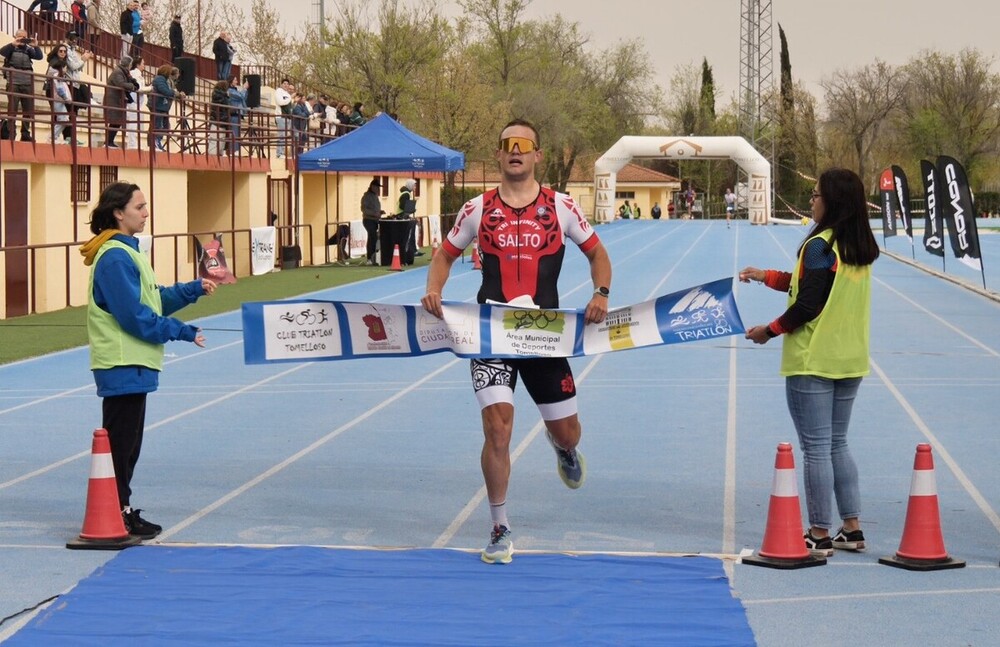 Varo y Salto vencen en el Duatlón de Tomelloso