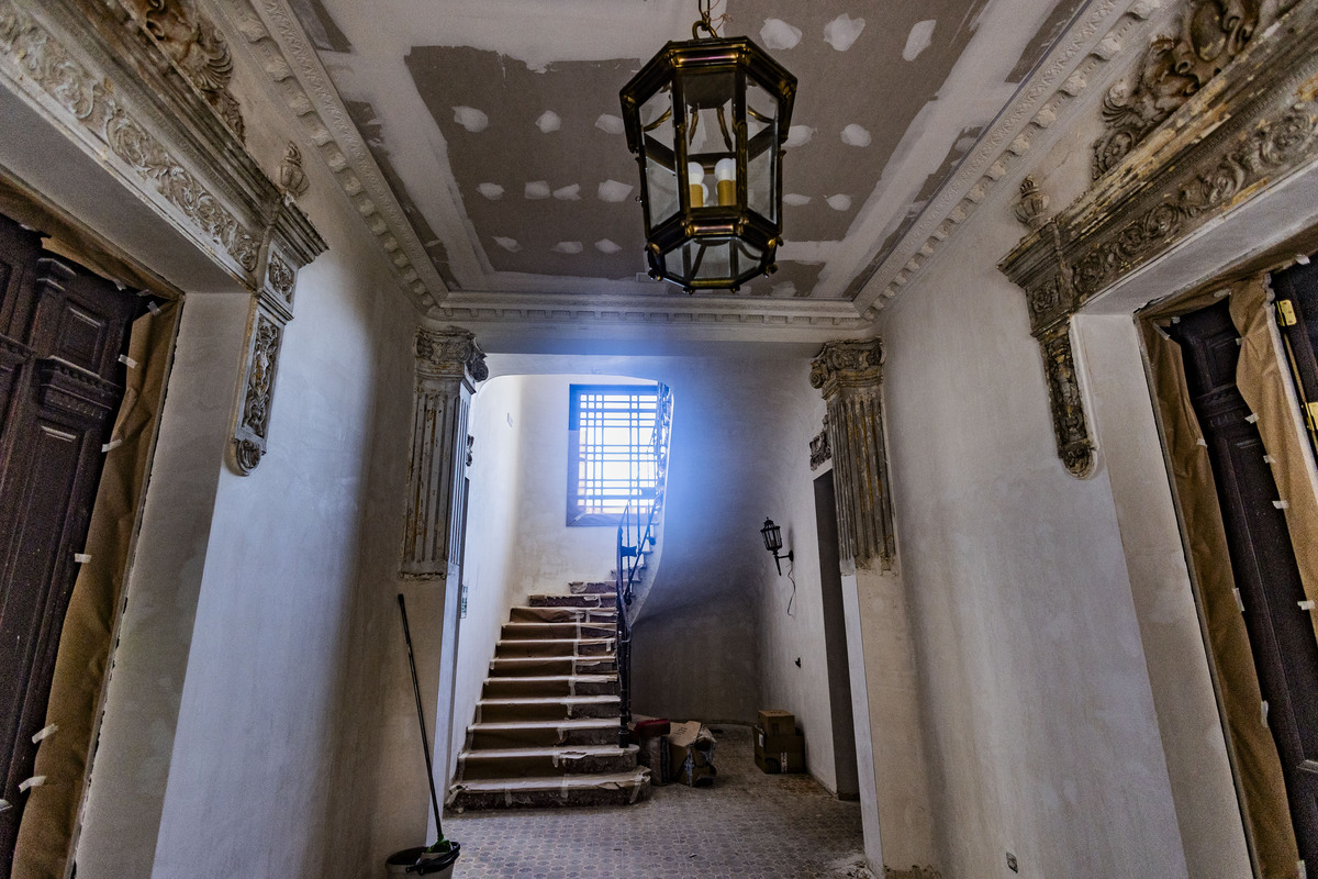 Obras del Palacete de Cruz Roja de ciudad real,  que será un centro a atención a la mujer maltratada centro de atención integral de la mujer victivas de agresiones  / RUEDA VILLAVERDE