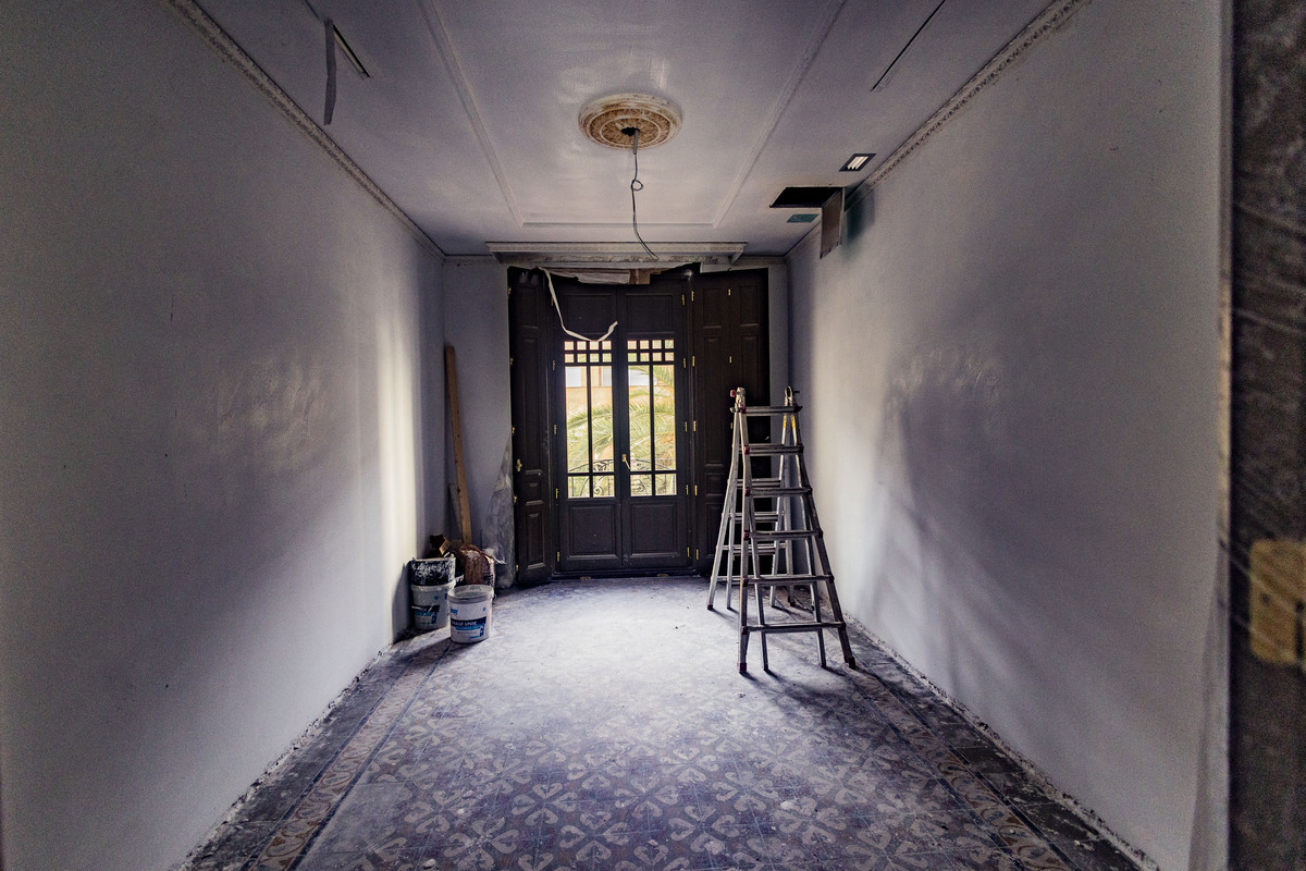 Obras del Palacete de Cruz Roja de ciudad real,  que será un centro a atención a la mujer maltratada centro de atención integral de la mujer victivas de agresiones  / RUEDA VILLAVERDE