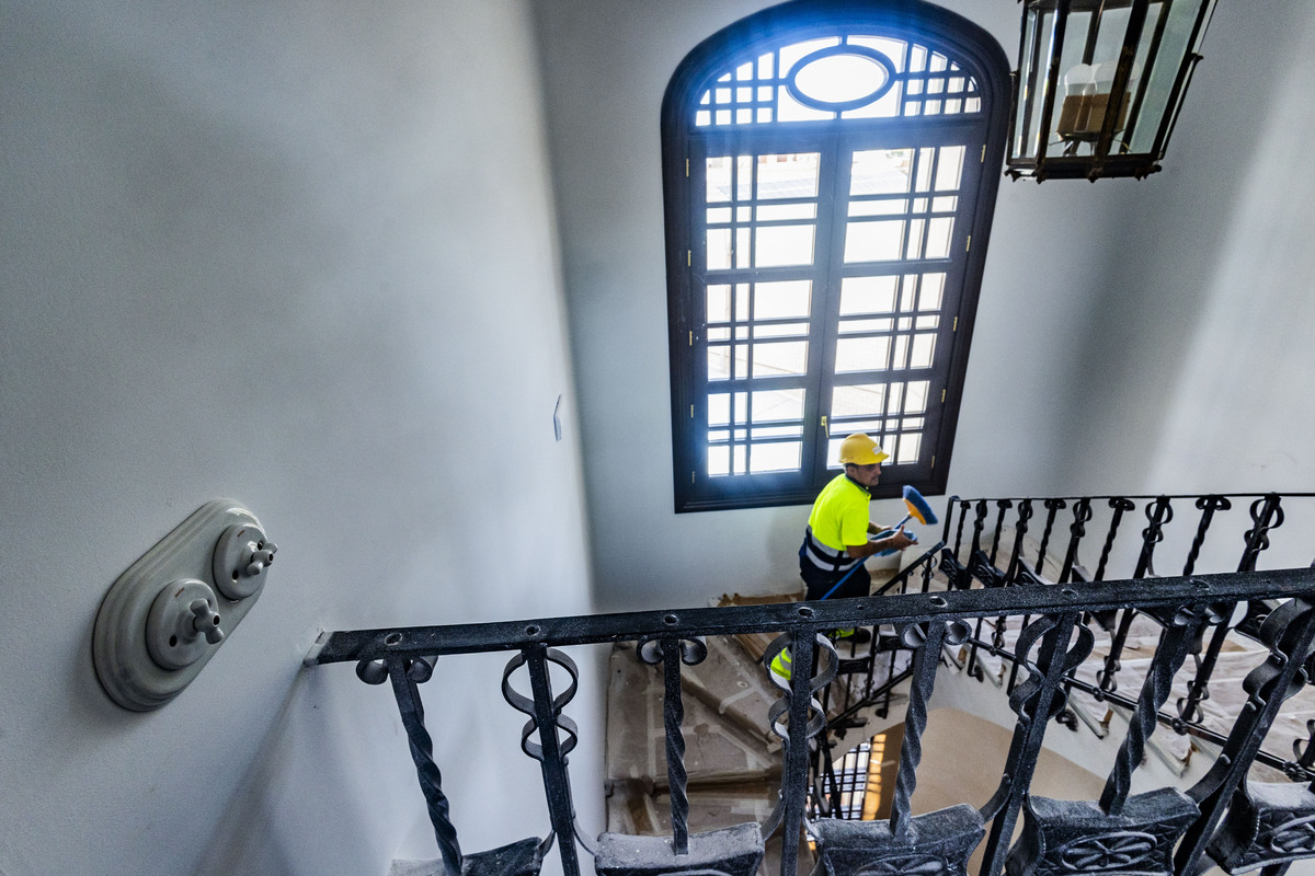 Obras del Palacete de Cruz Roja de ciudad real,  que será un centro a atención a la mujer maltratada centro de atención integral de la mujer victivas de agresiones  / RUEDA VILLAVERDE