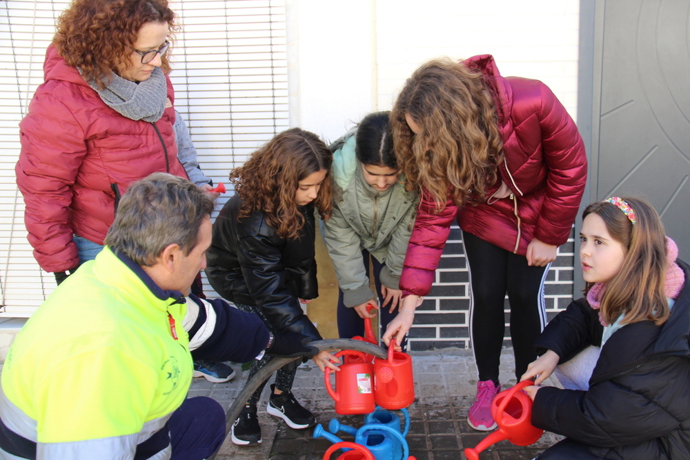 El proyecto alcorques arranca con el CEIP Jesús Ruiz 