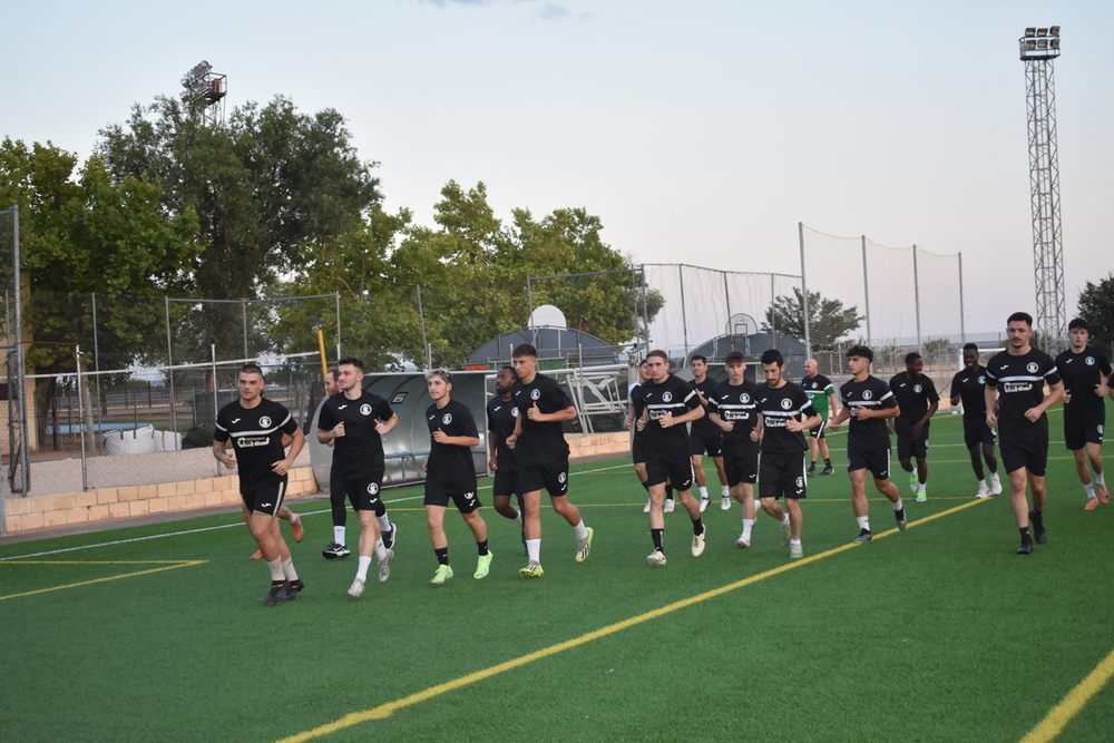 Primeras carreras en la Ciudad Deportiva.