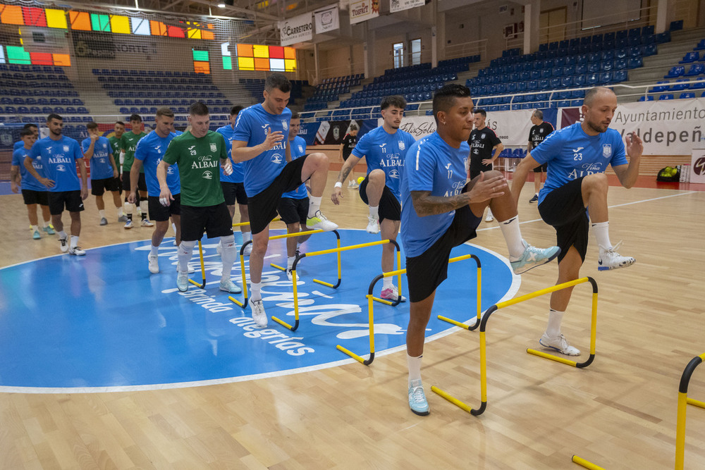 Los jugadores del Viña Albali, en un entrenamiento.