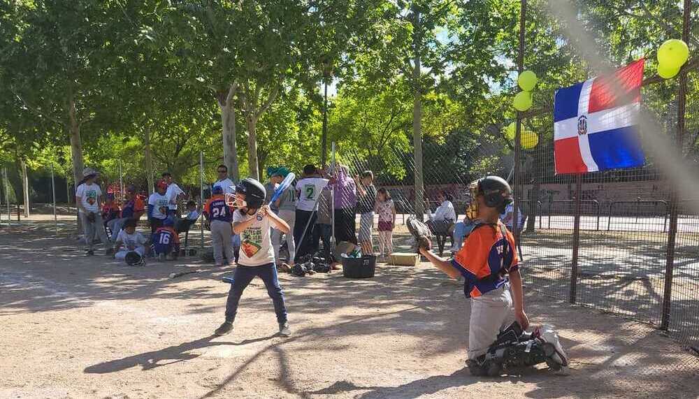 Béisbol en estado puro en el II Torneo Quijote Fuerte