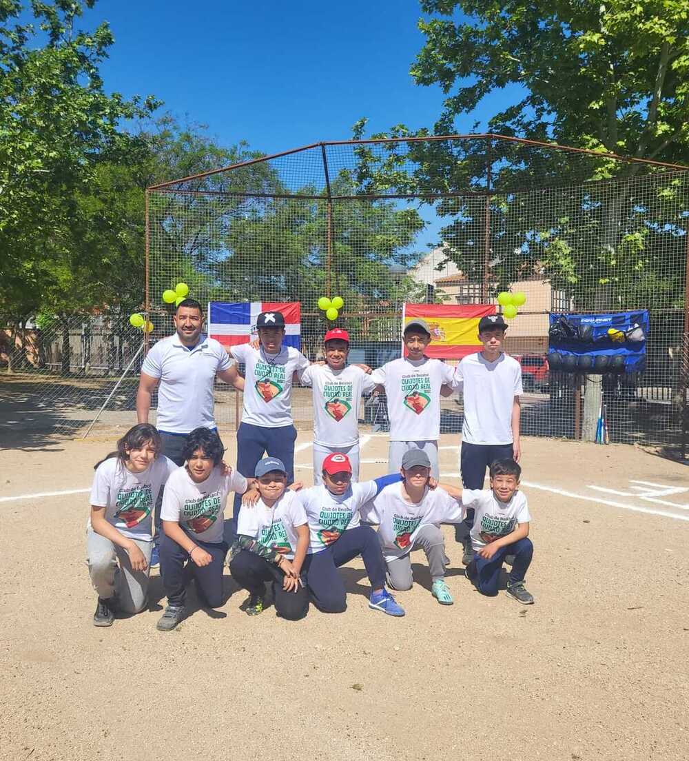 Béisbol en estado puro en el II Torneo Quijote Fuerte