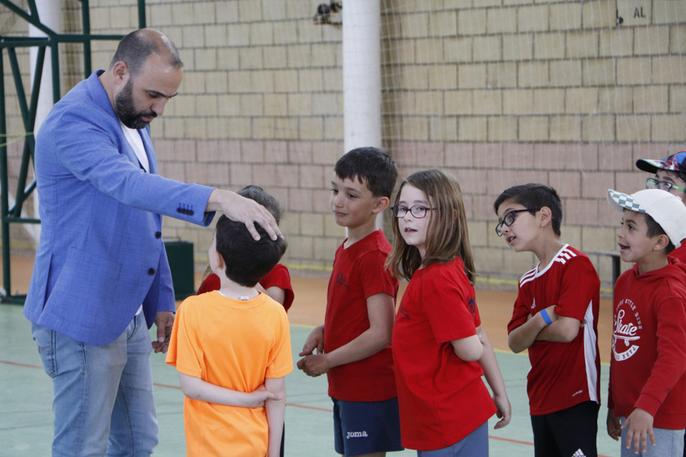 Las Miniolimpiadas de Argamasilla citan a 350 escolares