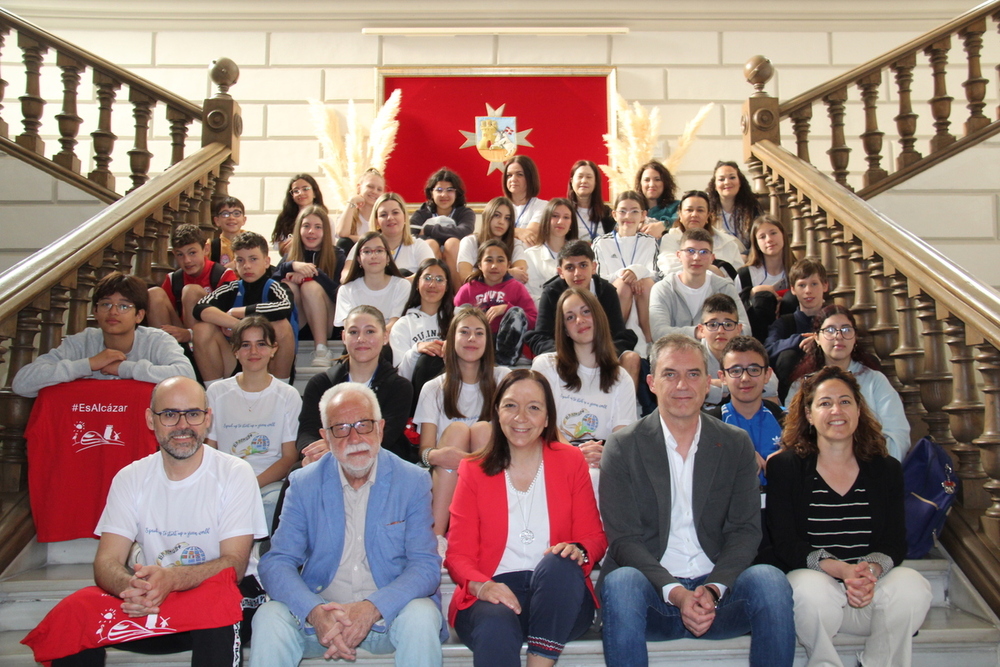 Los alumnos Erasmus visitan el Ayuntamiento