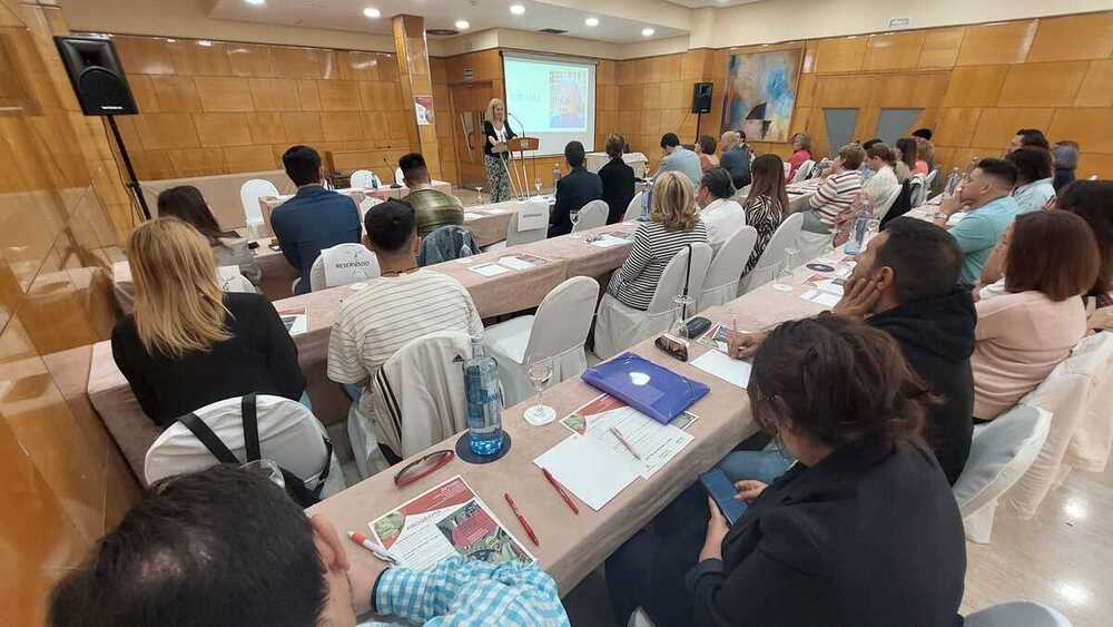 UGT promociona la salud laboral en el sector de los cuidados