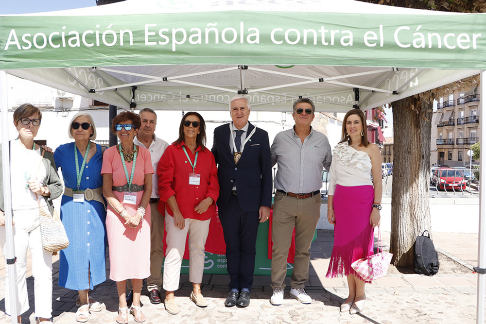 Almodóvar celebra la cuestación anual de la AECC