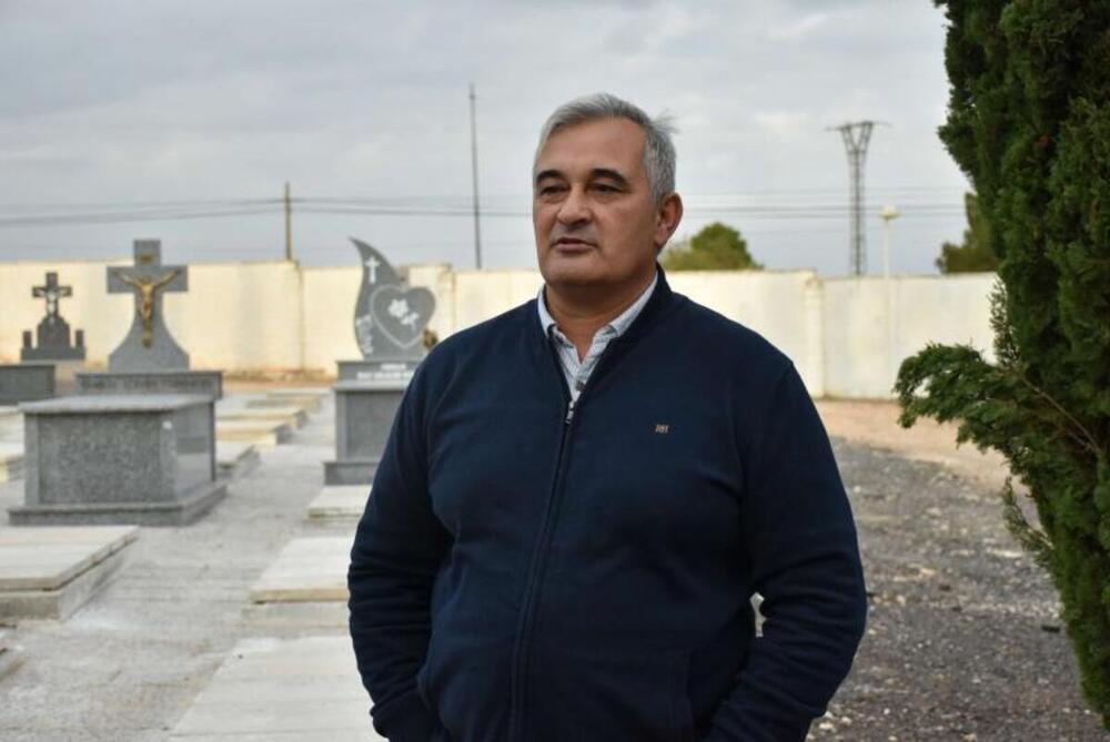 El cementerio, a punto para el Día de Todos los Santos