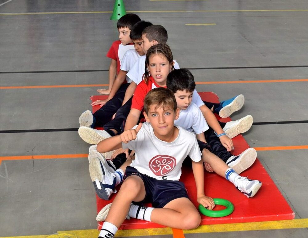 Seiscientos escolares se adentran en el atletismo