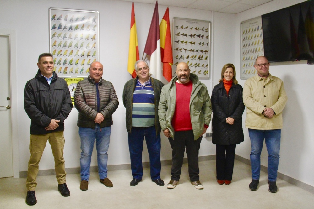 1.200 ejemplares de aves a concurso en Alcázar