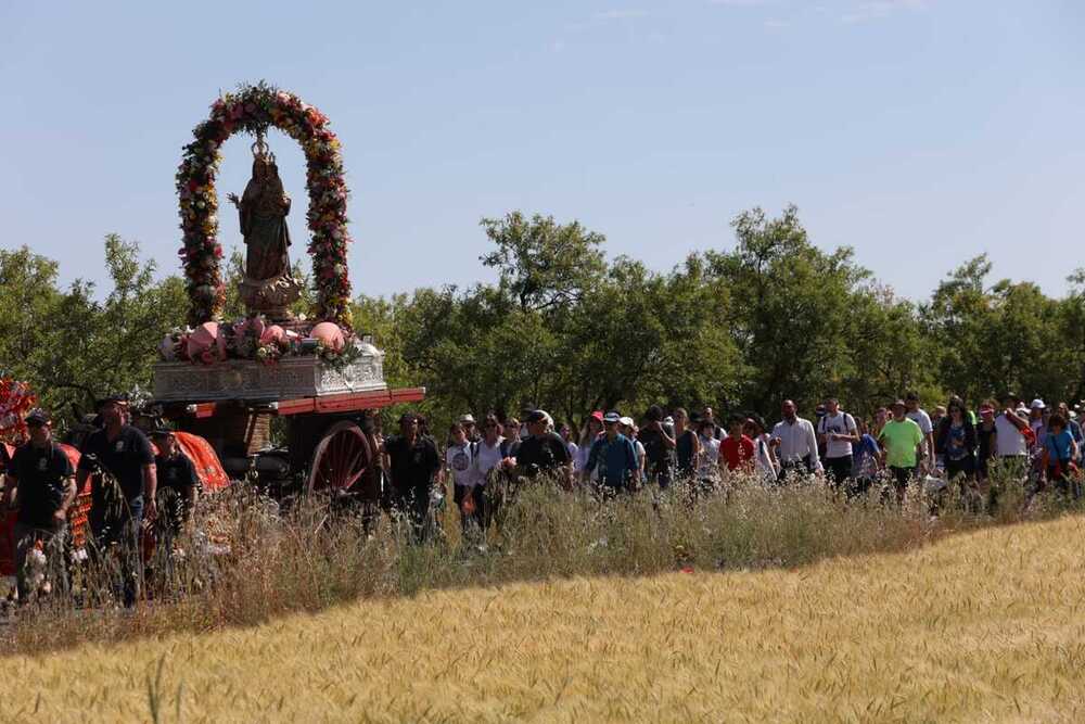 Paso de la Virgen por el camino de las Huertas