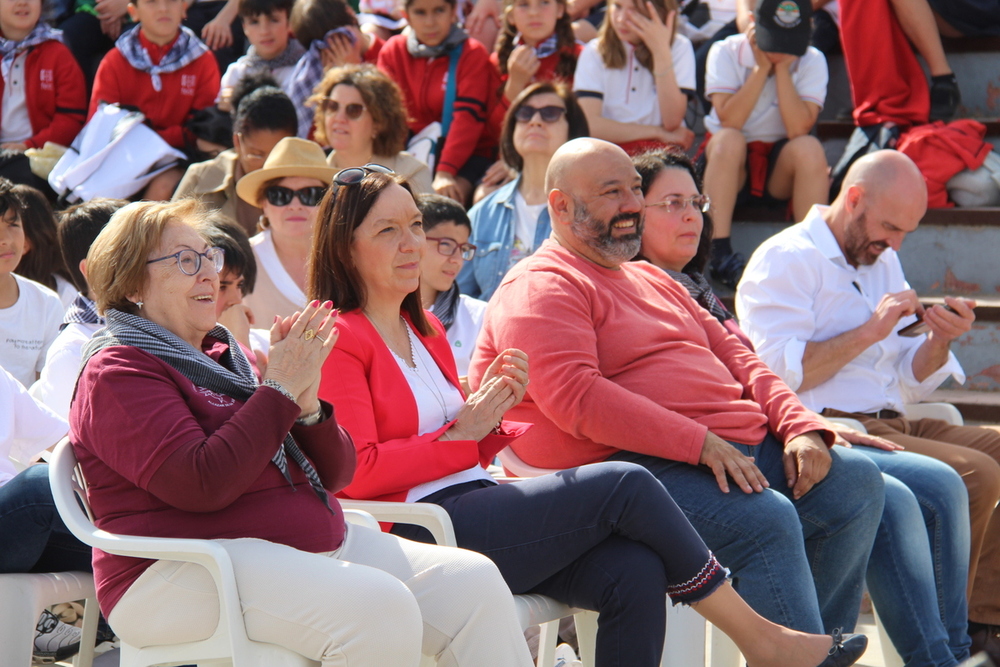 El Encuentro Escolar de Mayos reúne a más de 300 niños 