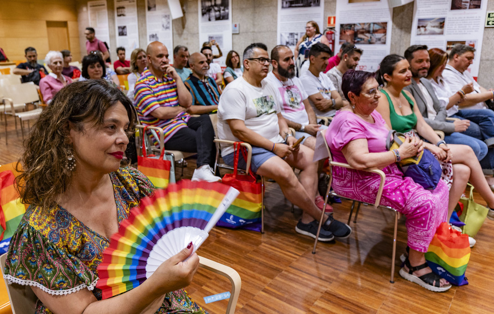 Alertan de los problemas de salud mental en el colectivo LGTBI