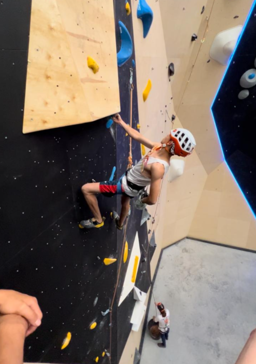 Marcos Medina, campeón escolar de escalada