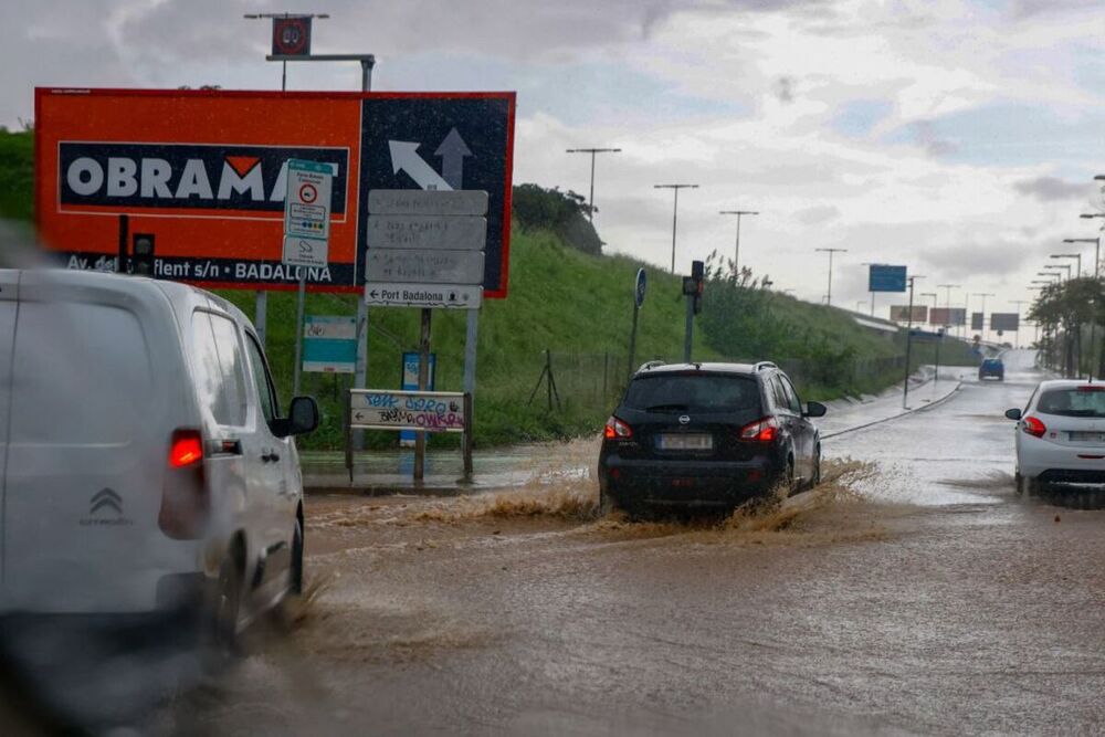 Una lluvia torrencial deja a Cataluña amenaza a los ríos
