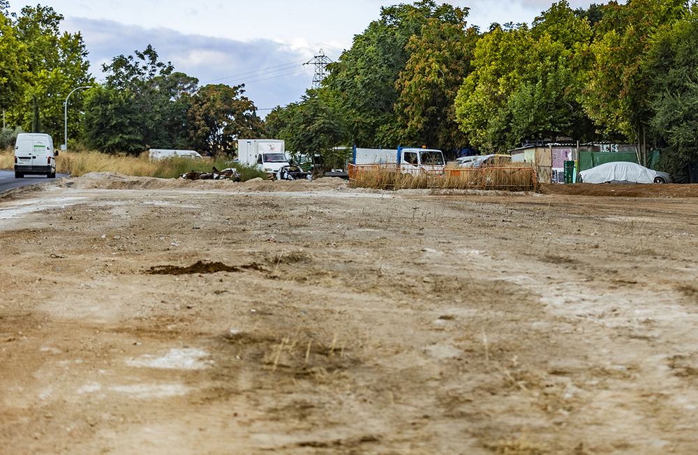 Uno de los accesos a San Martín de Porres, completamente limpiado con estos trabajos