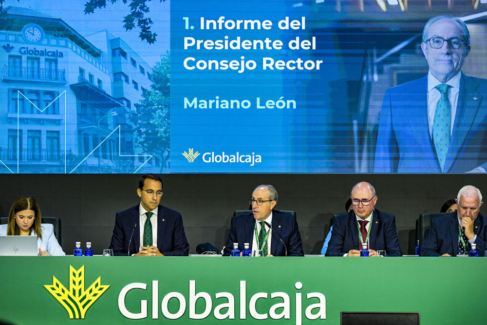 Globalcaja reinvertirá 17 millones del beneficio en la región