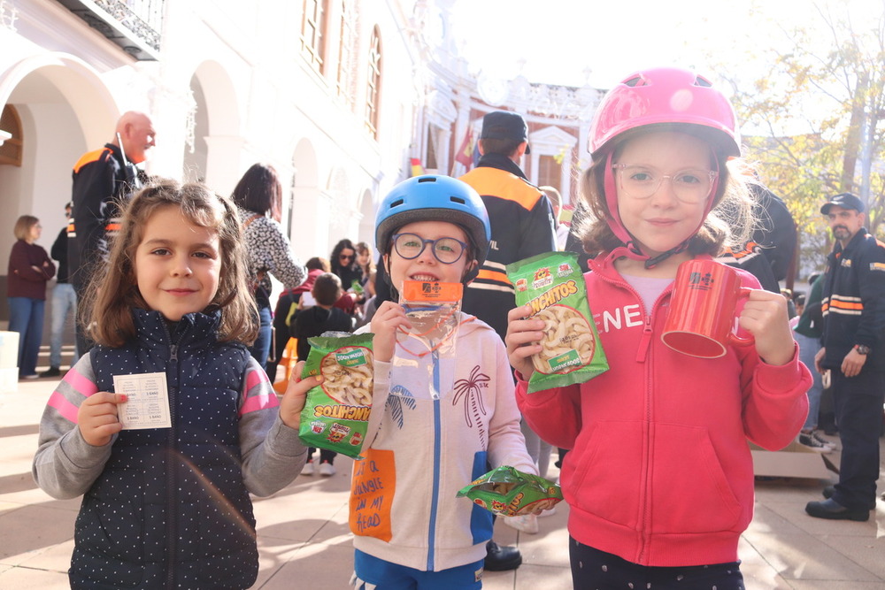 Manzanares celebra el Día de la Constitución sobre ruedas 