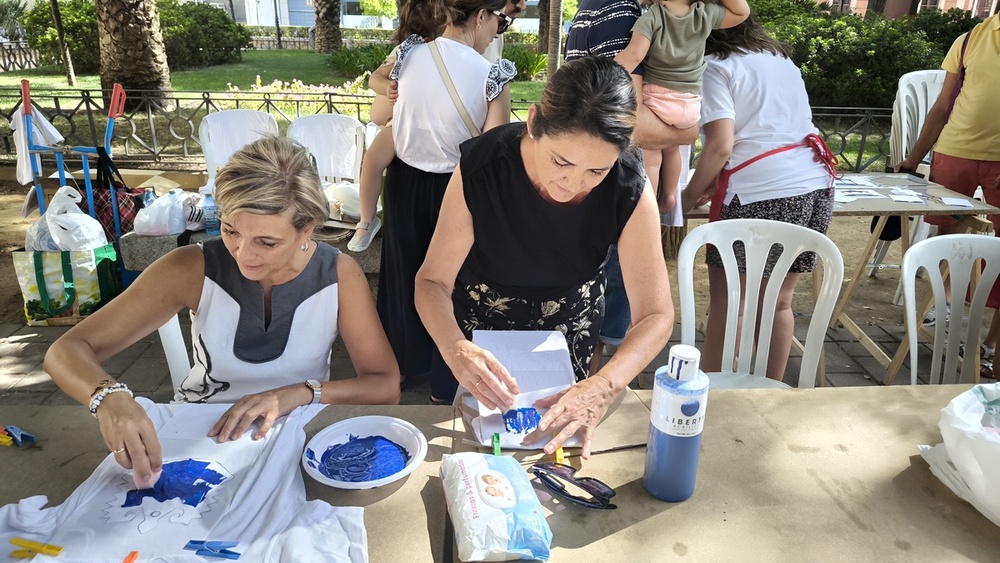 Familias participan en la Pandorga de Asociación de Dulcineas