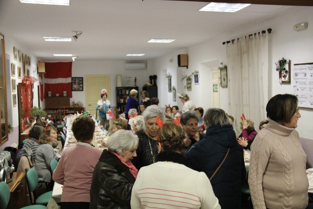 Merienda solidaria a favor de Cáritas en Alcázar