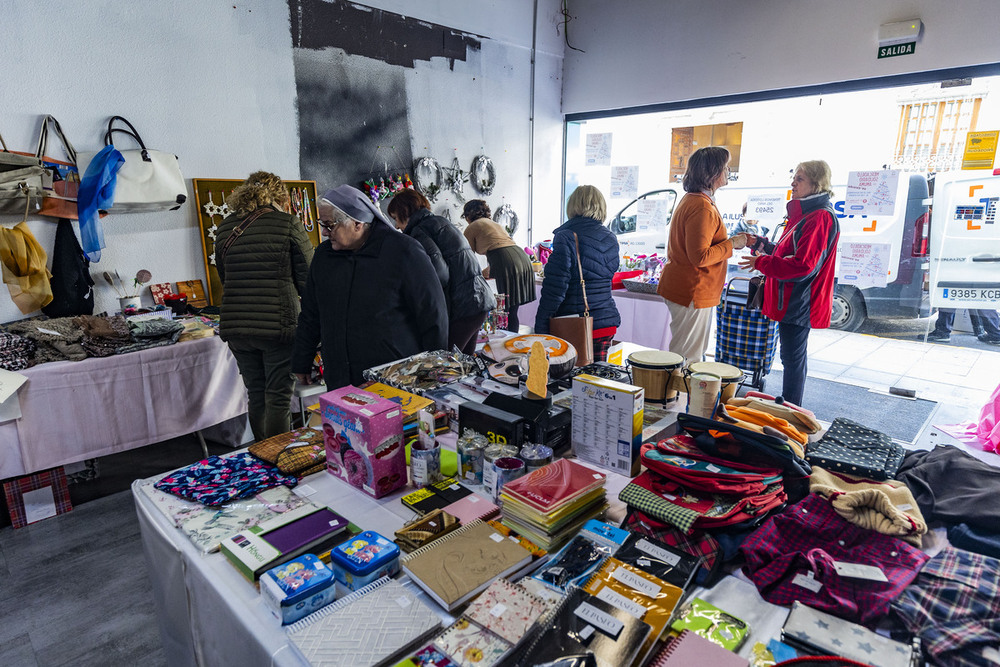 Un mercado para ayudar a Amuma en el arranque del año