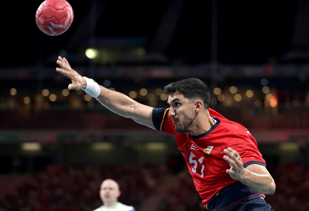 Miguel Sánchez-Migallón en el partido contra Eslovenia por el bronce