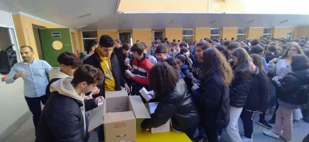 Los Salesianos saborean su bocadillo más solidario