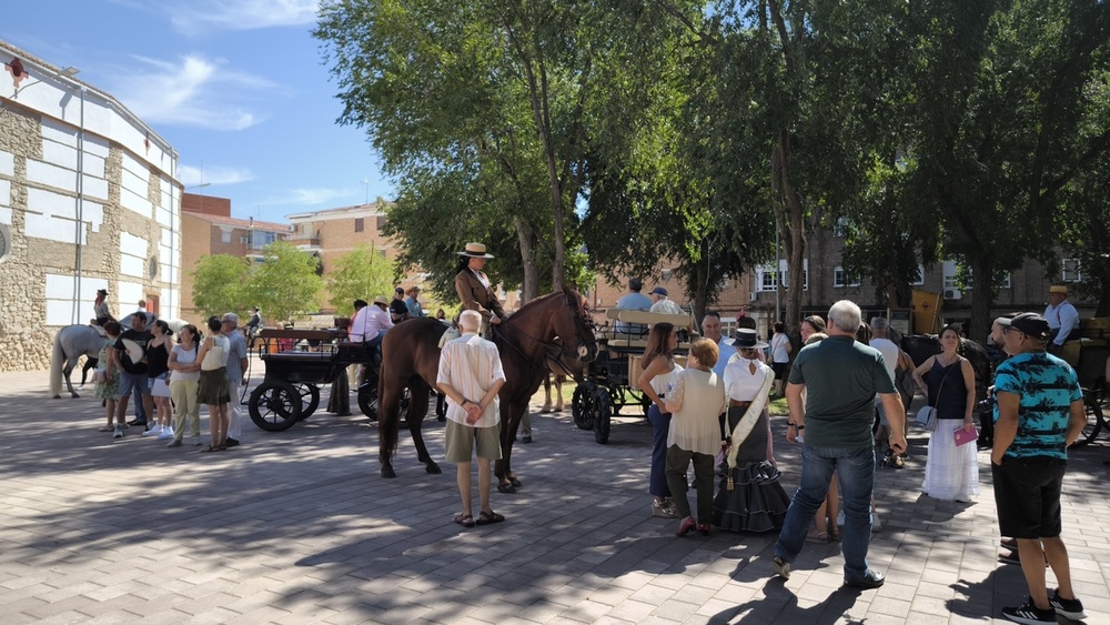 Ciudad Real cumple con la tradición ecuestre de su pasacalles