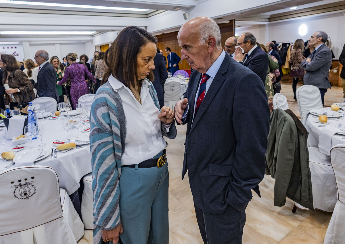 comida de despedida por jubilación del Fiscal Jefe de Ciudad Real Luis Huete  / RUEDA VILLAVERDE