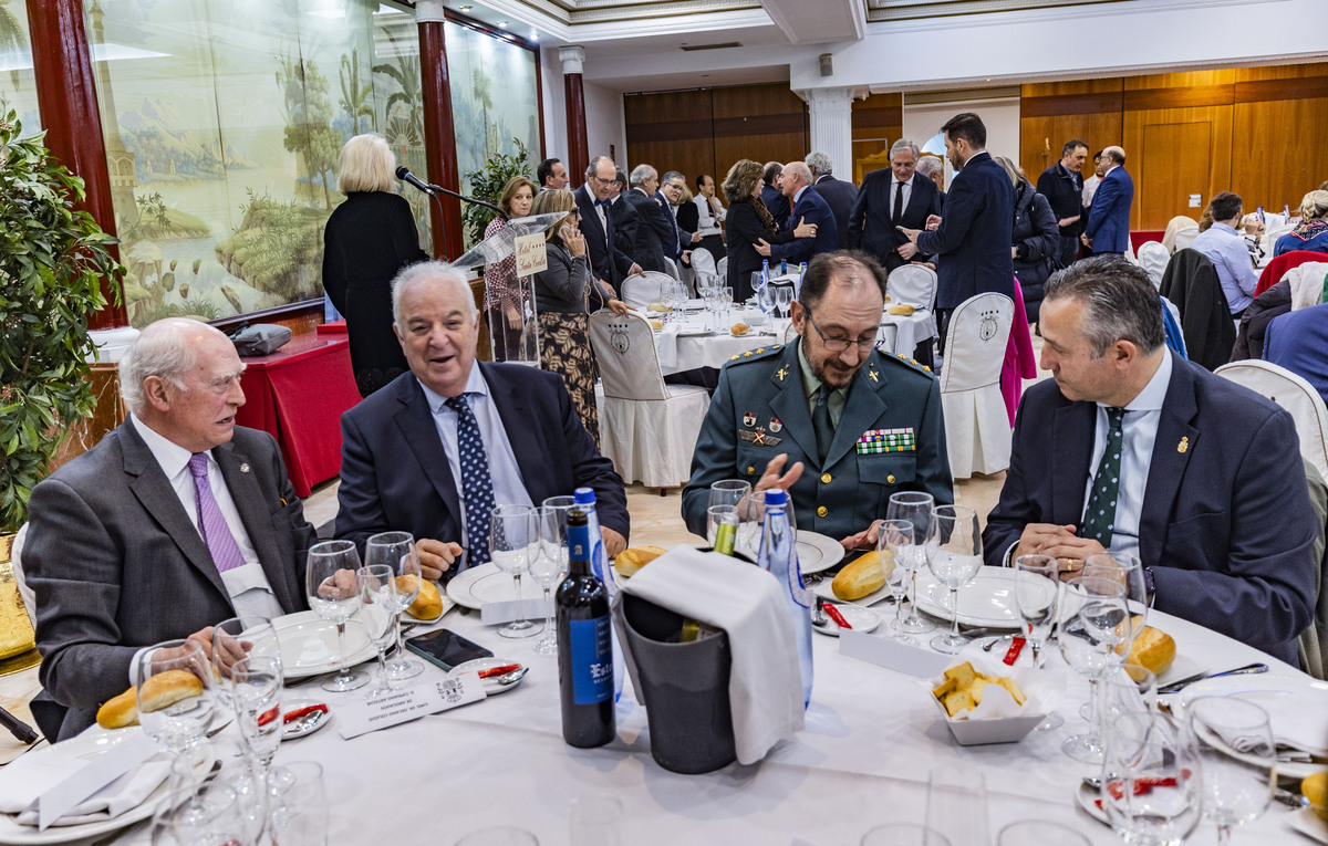 comida de despedida por jubilación del Fiscal Jefe de Ciudad Real Luis Huete  / RUEDA VILLAVERDE