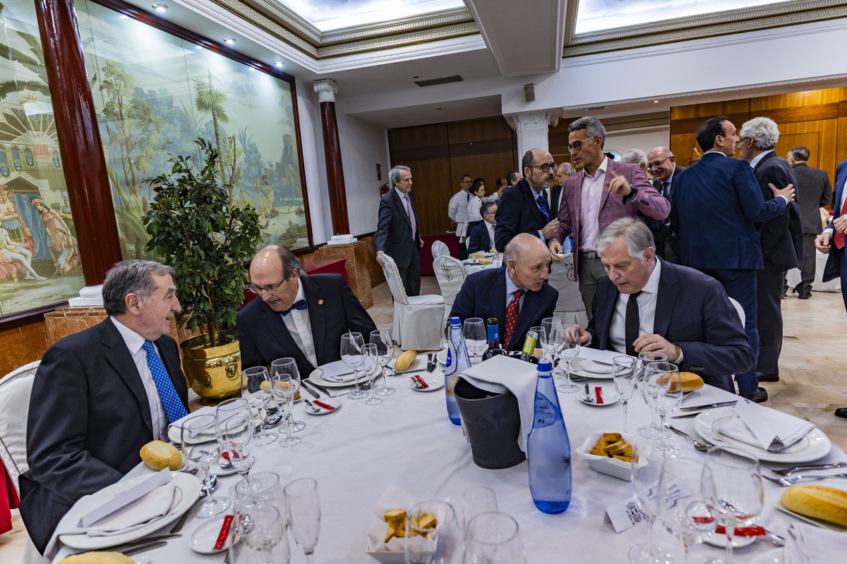 comida de despedida por jubilación del Fiscal Jefe de Ciudad Real Luis Huete  / RUEDA VILLAVERDE