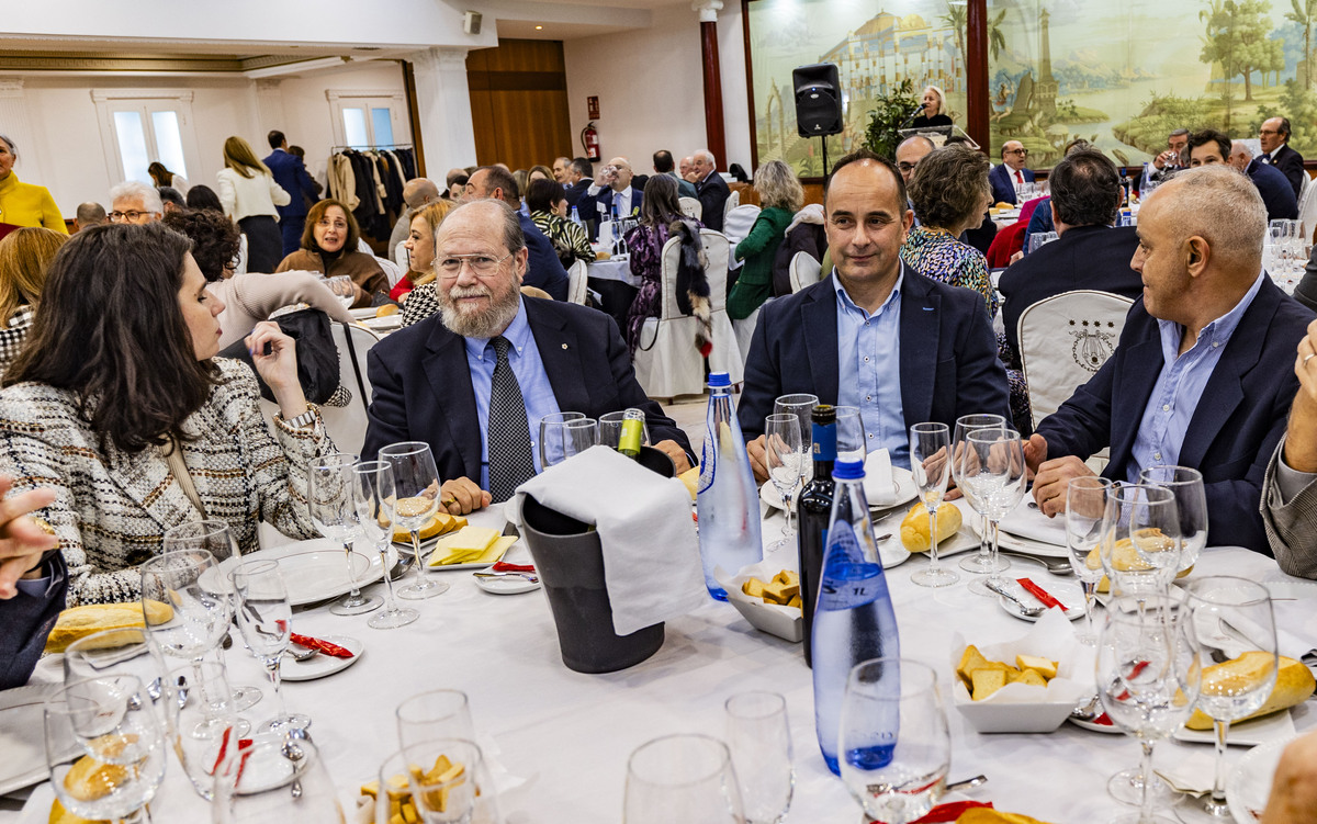 comida de despedida por jubilación del Fiscal Jefe de Ciudad Real Luis Huete  / RUEDA VILLAVERDE