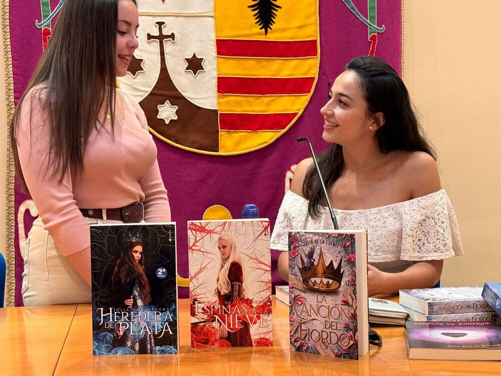 Julia de la Fuente presenta en Malagón su última novela