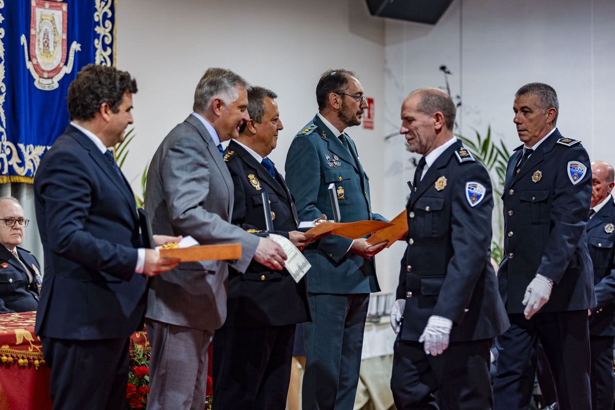 FESTIVIDAD DE LA POLICÍA LOCAL DE CIUDAD REAL, ENTREGA DE MEDALLAS Y DIPLOMAS, PATRÓN DE LA POLICÍA LOCAL DE CIUDAD REAL  / RUEDA VILLAVERDE