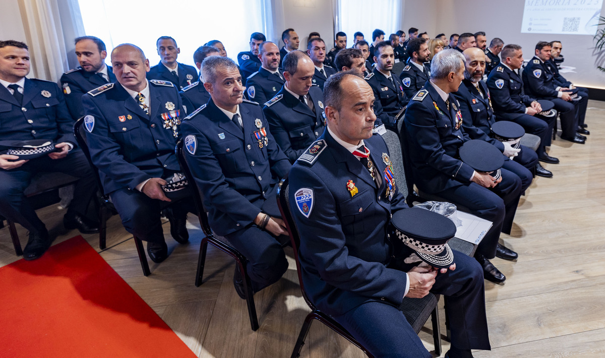 FESTIVIDAD DE LA POLICÍA LOCAL DE CIUDAD REAL, ENTREGA DE MEDALLAS Y DIPLOMAS, PATRÓN DE LA POLICÍA LOCAL DE CIUDAD REAL  / RUEDA VILLAVERDE