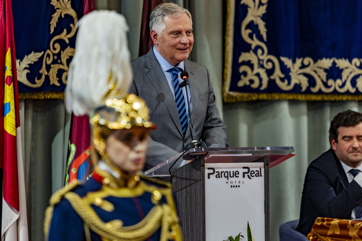 FESTIVIDAD DE LA POLICÍA LOCAL DE CIUDAD REAL, ENTREGA DE MEDALLAS Y DIPLOMAS, PATRÓN DE LA POLICÍA LOCAL DE CIUDAD REAL  / RUEDA VILLAVERDE