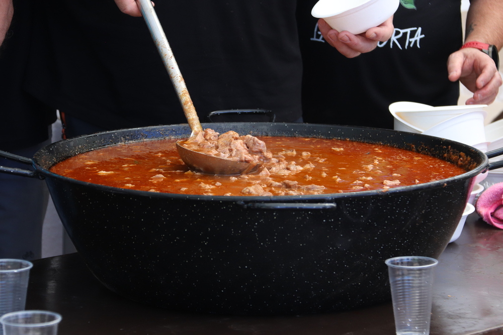 Una deliciosa caldereta, el 'postre' de las fiestas patronales