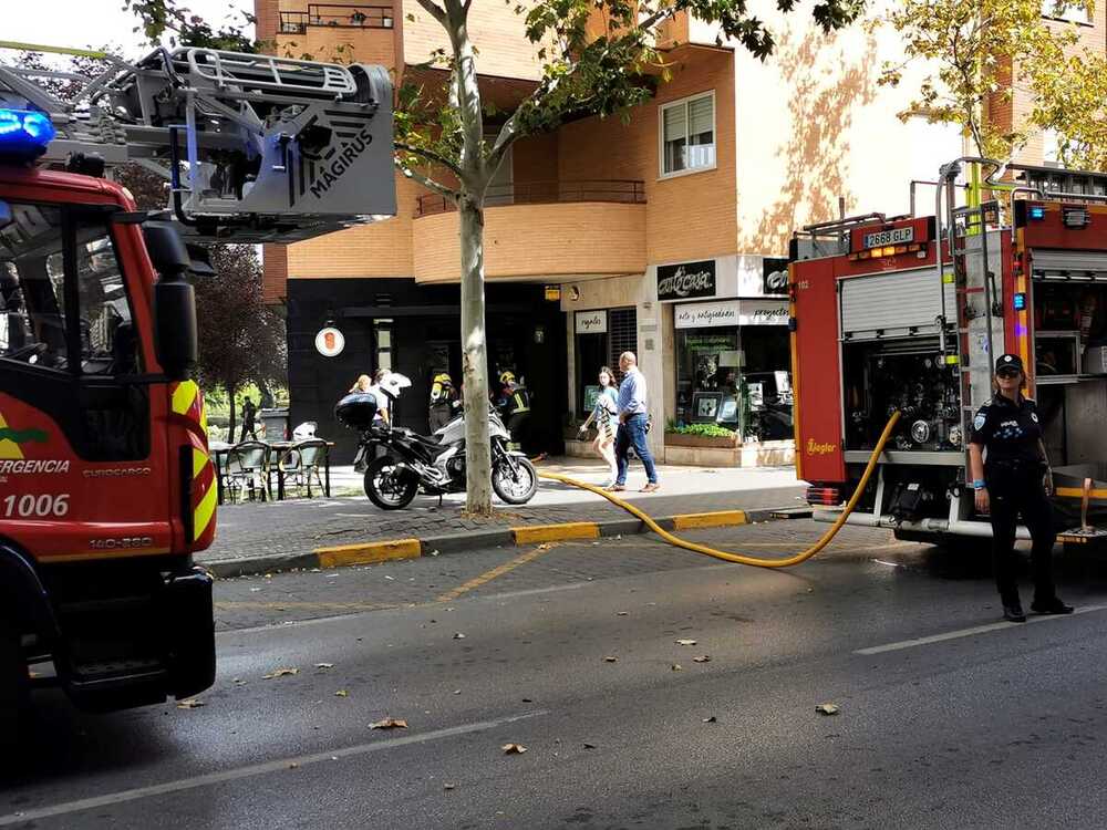 Dos heridos por el incendio en la cocina del Doña Croqueta