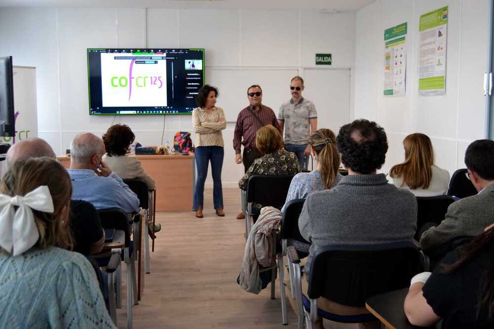 Los farmacéuticos mejoran la atención de personas ciegas