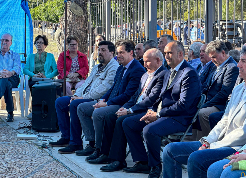 Valverde pide unir esfuerzos contra los problemas del campo