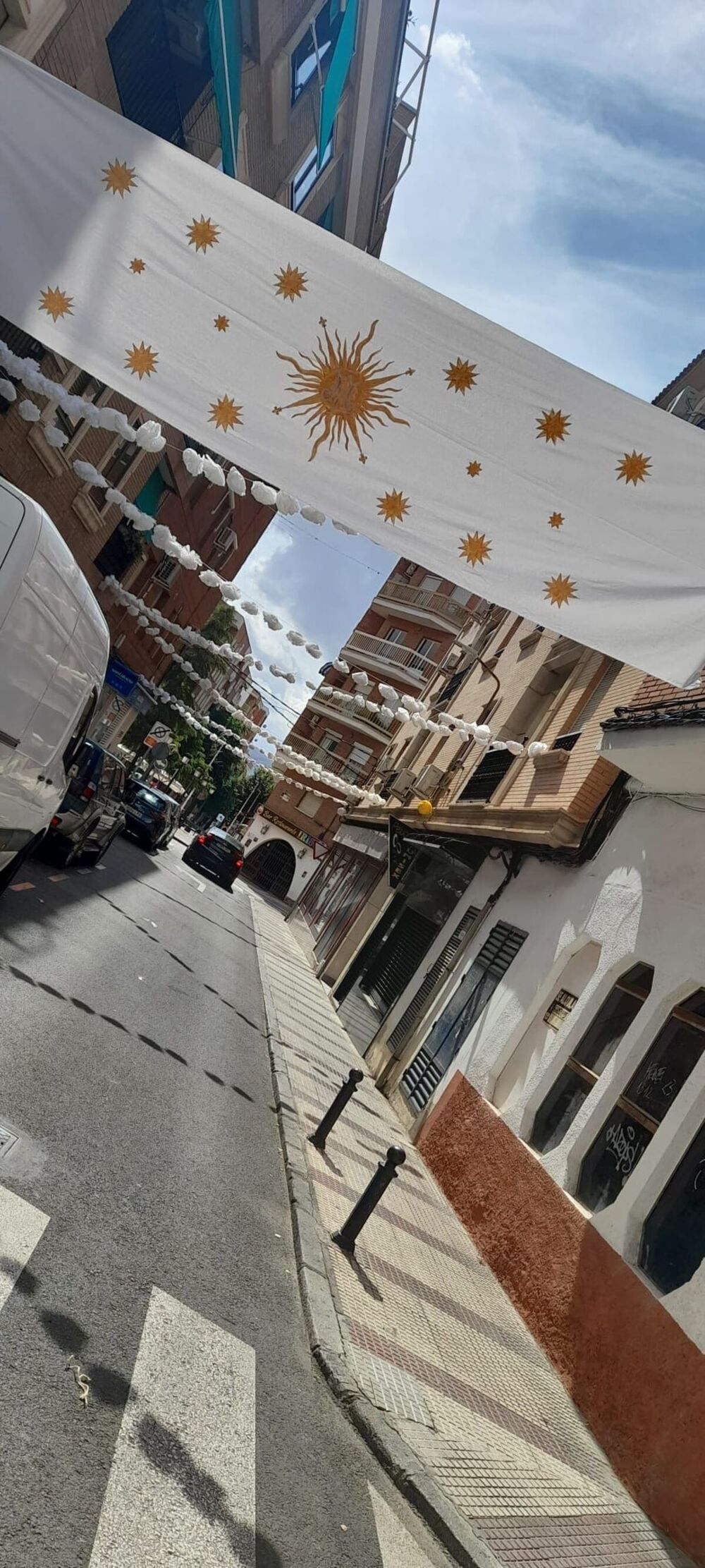 El Capirote engalana la calle Santísimo de Puertollano