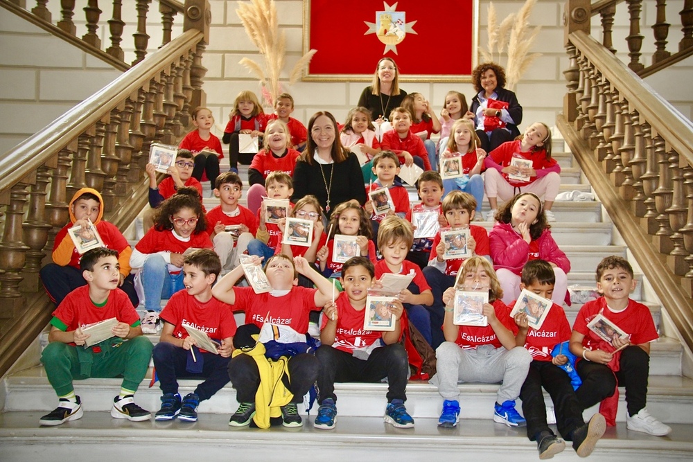 Alumnos del 'Juan de Austria' visitan el Ayuntamiento 