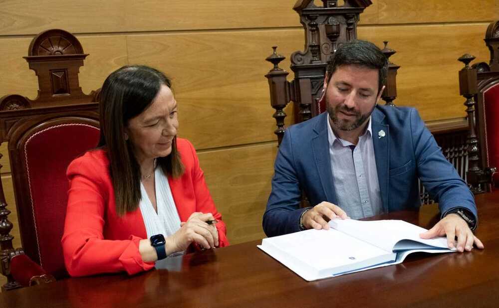 Melchor viaja a Cambados para presidir la asamblea de Acevin