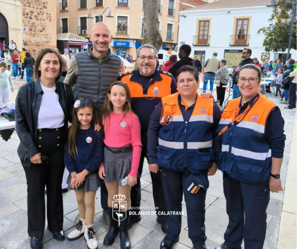 Juegos 'de toda la vida' toman la plaza de España de Bolaños