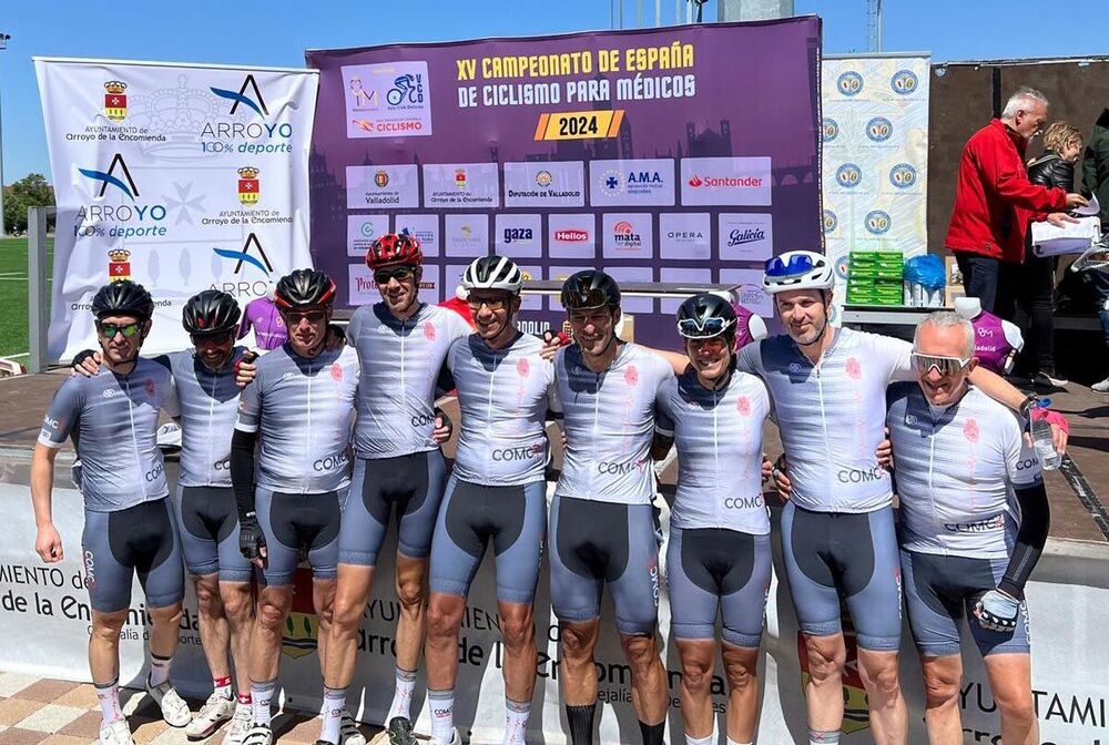 Integrantes del equipo del Colegio Oficial de Médicos en este Campeonato de España.