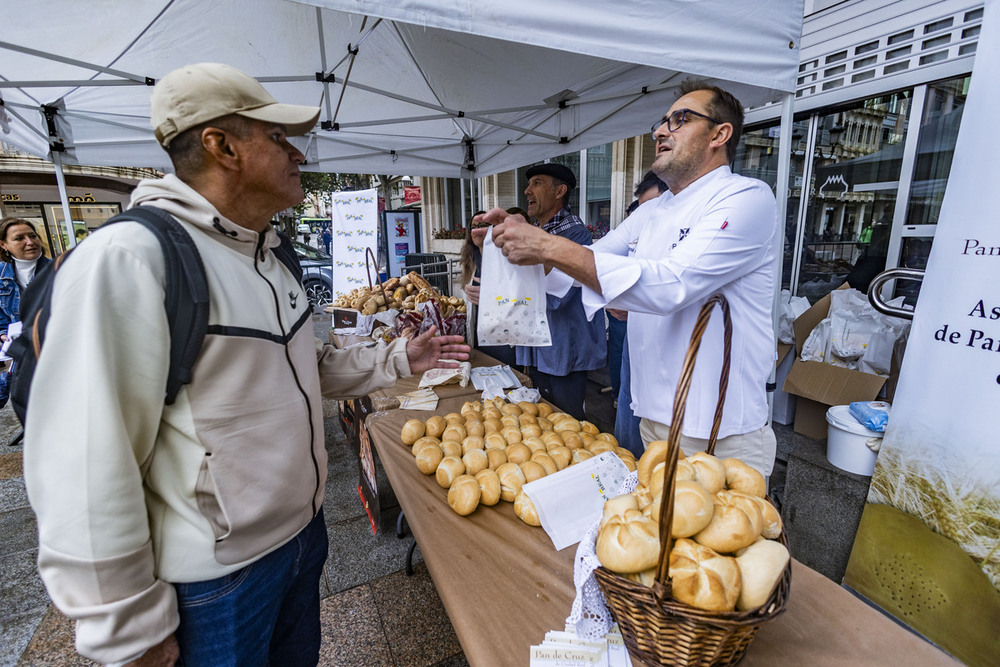 5.000 panes para celebrar el Día del Pan