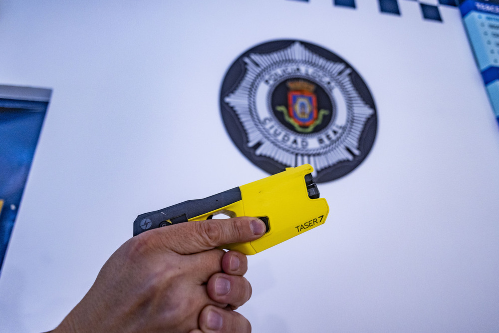 La Policía Local cumple un año con la taser