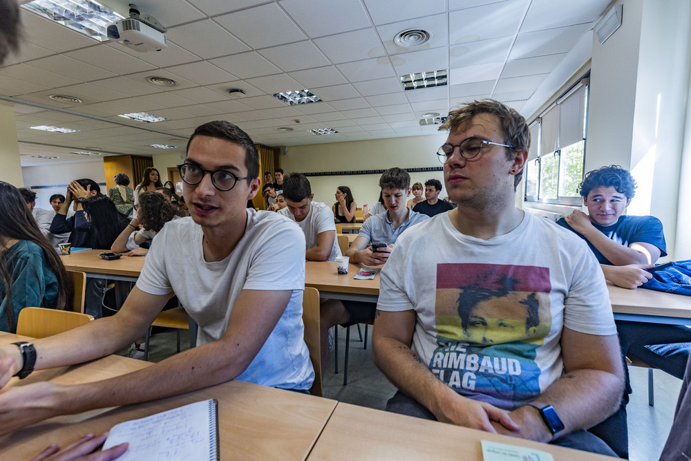 Charla de seguridad como bienvenida a los Erasmus